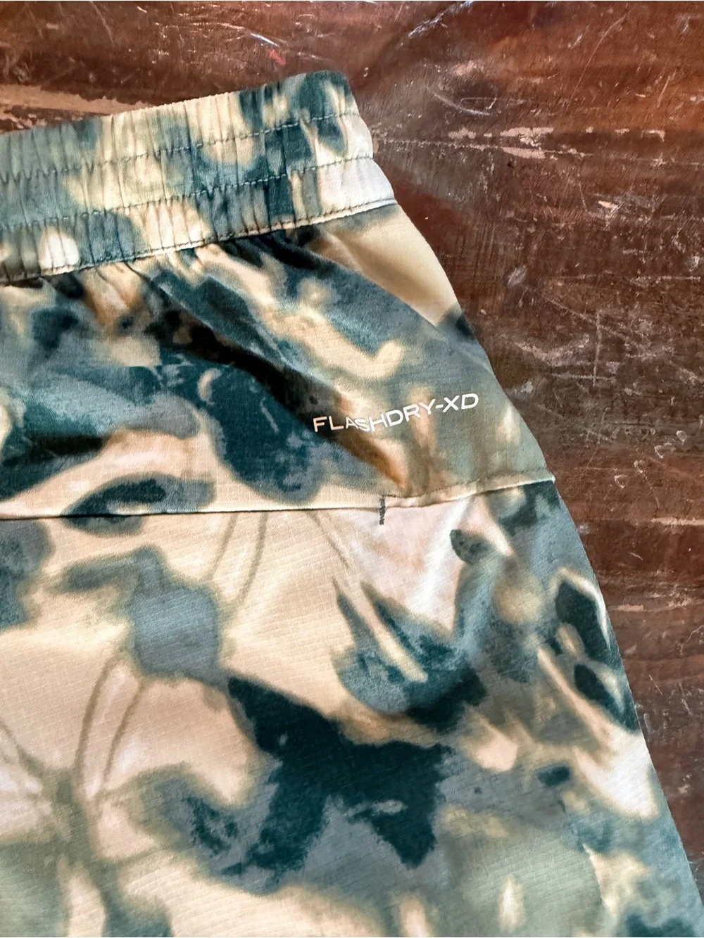 MENS M THE NORTH FACE CAMOUFLAGE FLASH-DRY LINED SHORTS WITH POCKETS - NWOT